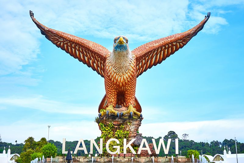 情感分析婚姻出轨 婚姻出轨的情感故事？-第1张图片-和乐夫妻百科